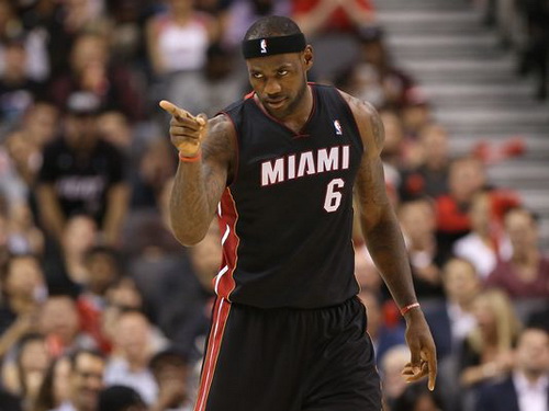 نتایج مسابقات NBA در 5 نوامبر 2013-لبرون جیمز