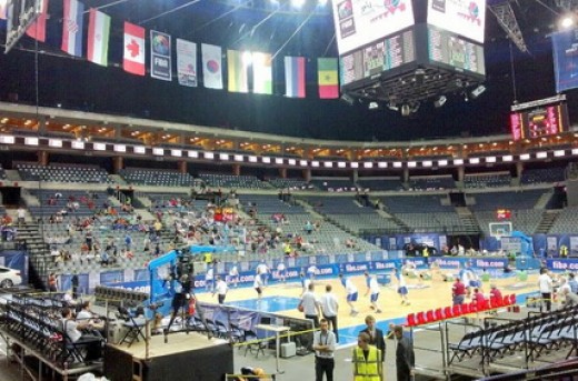 مسابقه بسکتبال جوانان ایران و جمهوری چک