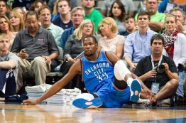 شکستگی پای کوین دورنت و دوری 6 تا 8 هفته‌ای از بسکتبال