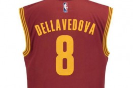 فروش پیراهن های متیو دلاویدوا در فینال NBA، از کل فصل عادی بیشتر بوده است