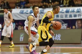 لیگ بسکتبال چین در ششم دسامبر 2015