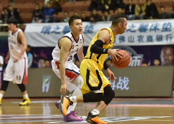 لیگ بسکتبال چین در ششم دسامبر 2015