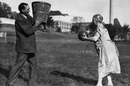 بشنوید: فایل صوتی نادری از مخترع ورزش بسکتبال، دکتر جیمز نی‌اسمیت